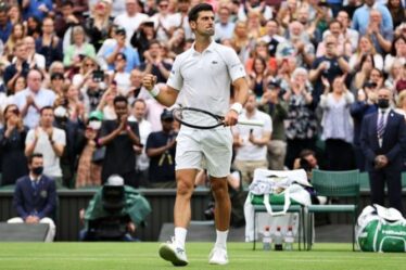 Novak Djokovic envoie un avertissement inquiétant à Roger Federer après une impressionnante victoire à Wimbledon