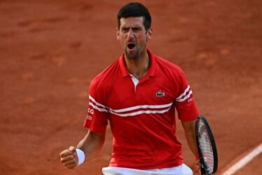 Novak Djokovic porte le débat GOAT à un nouveau niveau avec le titre de Roland-Garros contre Stefanos Tsitsipas