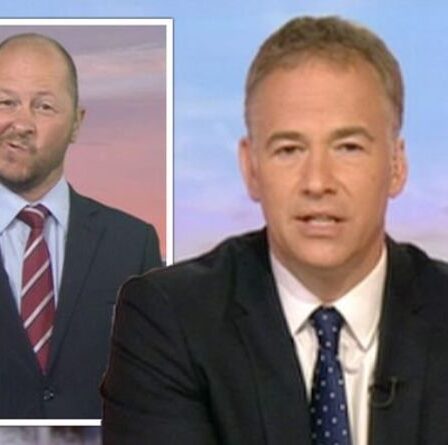 'Oh pardon!'  Roger Johnson contraint de s'excuser pour l'erreur du petit-déjeuner de la BBC