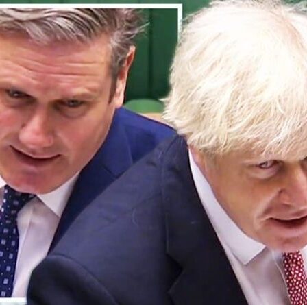 PMQ LIVE: Boris sur les cordes alors que ses propres députés s'en prennent au Premier ministre pour l'aide étrangère - Starmer envisage le coup final