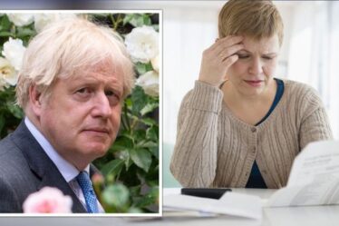 Pension: Boris Johnson exhorté à agir alors que les femmes de tous âges sont confrontées à une "peine de maternité"