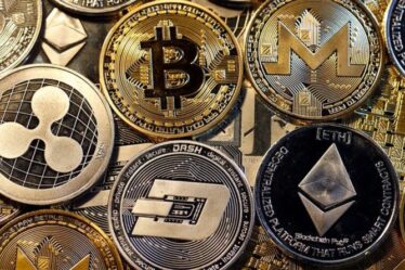 Prévision du prix de la crypto-monnaie 2021 - Comment Doge, Bitcoin et Ethereum suivent maintenant