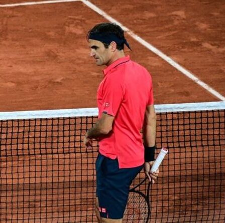 Roger Federer a peut-être porté un coup majeur à Novak Djokovic à Roland-Garros aujourd'hui