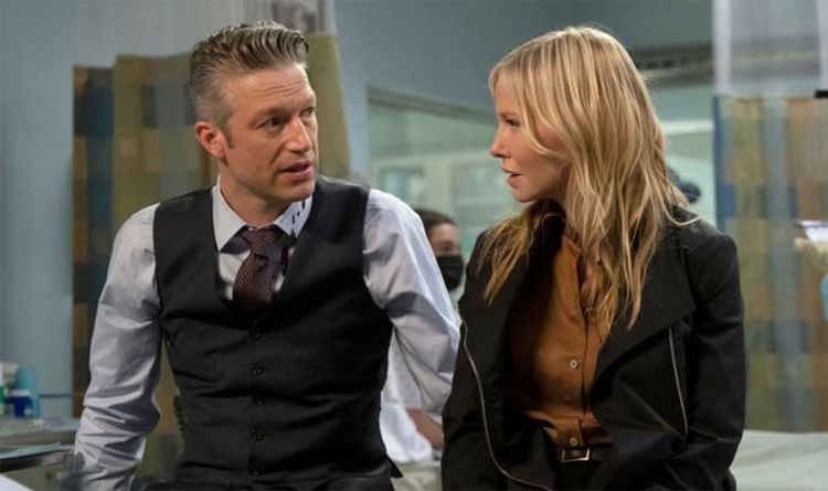 Scène supprimée de Law and Order SVU: Dominick Carisi se débat alors que Rollins accouche à nouveau