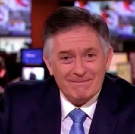 Simon McCoy de GB News a ouvert le feu sur la BBC : "Donnez le choix au public !"