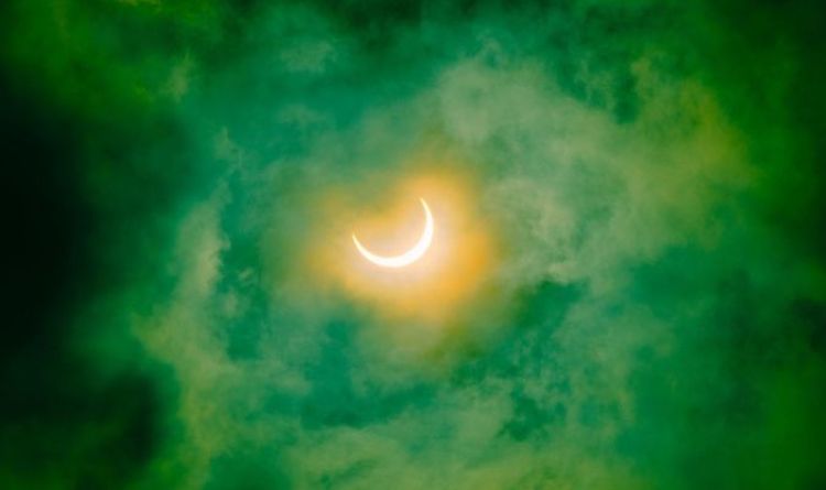 Solar Eclipse 2021 : Comment fabriquer des lunettes à éclipse solaire à la maison