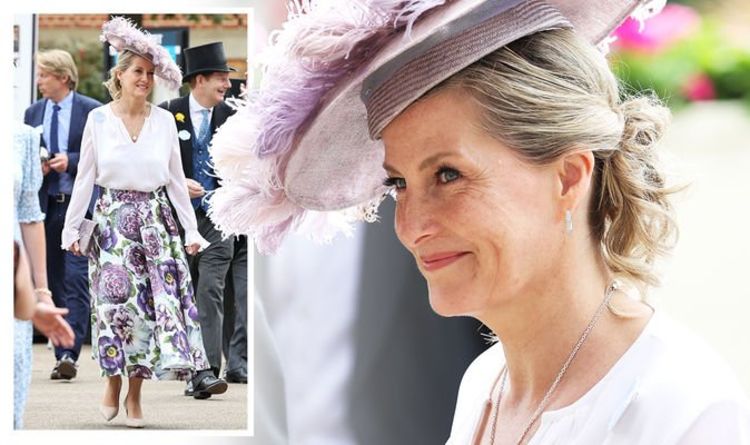 Sophie Wessex recycle le chapeau de plumes «glamour» pour le deuxième jour de Royal Ascot – «aime le look»