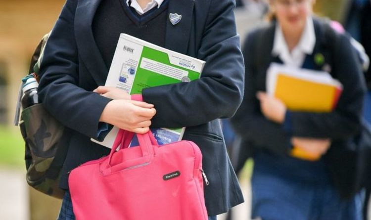 Subvention d'uniforme scolaire : les parents peuvent obtenir gratuitement 150 £ pour les frais - vérifiez si vous pouvez réclamer