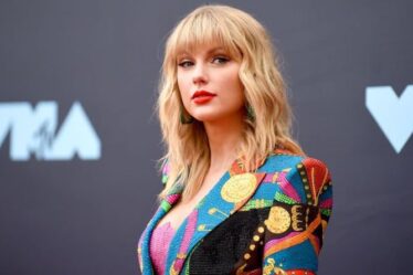Taylor Swift "taquine le réenregistrement de 1989 (Taylor's Version)" pour suivre le remake de Fearless