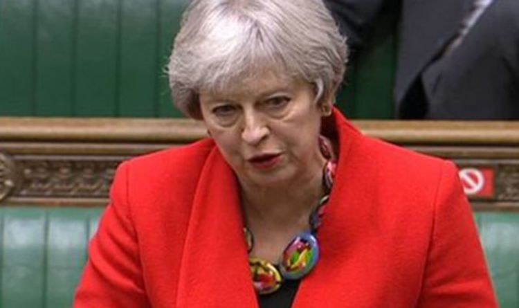 Theresa May "complètement déconnectée" et les rebelles conservateurs "suffisants" honteux de la révolte de l'aide étrangère