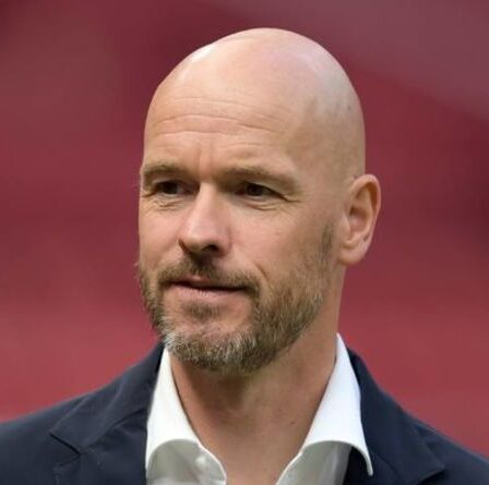Tottenham veut la nomination d'Erik ten Hag ce mois-ci alors que les Spurs abandonnent Mauricio Pochettino