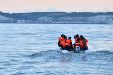 Traversées de la Manche : les conseils sur le système de rotation pour emmener les enfants migrants alors que le Kent est submergé