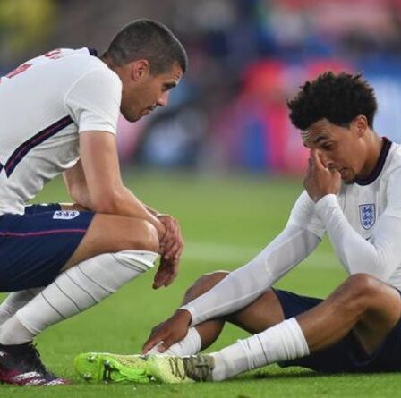 Trent Alexander-Arnold suscite la peur des blessures avec un signal au patron de l'Angleterre Gareth Southgate