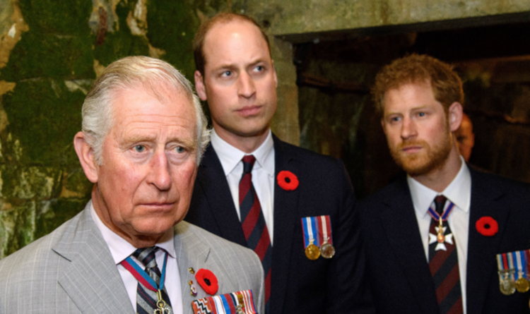 "Très blessé", le prince Charles a laissé "une coquille choquée" par la faille de Harry et William, selon un ami