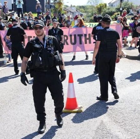 Un manifestant d'Extinction Rebellion testé positif pour Covid après les rassemblements du G7