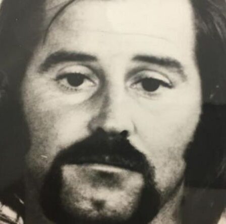 Un violeur d'enfants qui a tué deux jeunes filles et leur mère retrouvés morts dans une cellule de prison