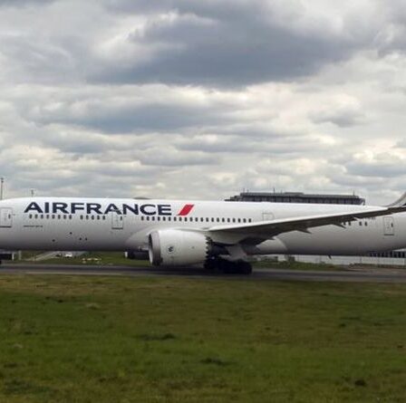 Un vol d'Air France évacué suite à une alerte à la bombe à l'aéroport Charles de Gaulle à Paris