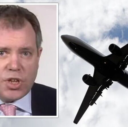 Une confusion de quarantaine en Inde a été admise par le ministre avant d'appeler à des règles Covid plus strictes