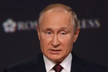 Vladimir Poutine évite de répondre s'il est un "tueur" dans une nouvelle interview remarquable