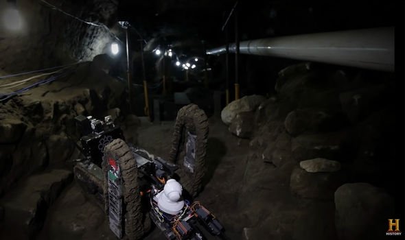 Science : à environ 250 pieds dans la grotte, la sonde a rencontré un tunnel adjacent
