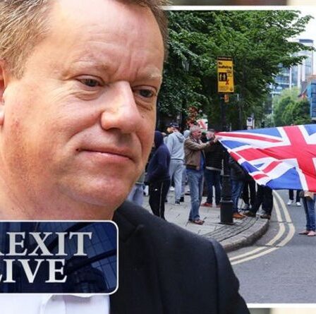 Brexit LIVE : "C'est urgent !"  Frost met en garde contre une réaction « croissante » à l'accord de l'UE – la révolte se prépare