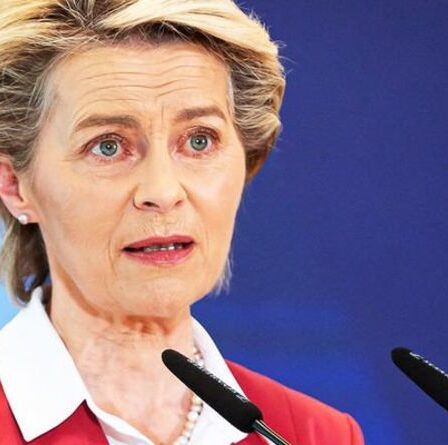 La « façade » de l'UE s'effondre !  Un bloc "vindicatif" se tire une balle dans le pied alors que la Suisse est "menacée"