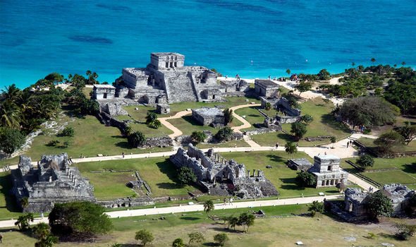 Tulum : la ville portuaire maya bien préservée se trouve sur la côte caraïbe