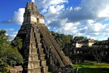 Les archéologues toujours déconcertés par la «grande disparition maya» qui a laissé les villes anciennes vides