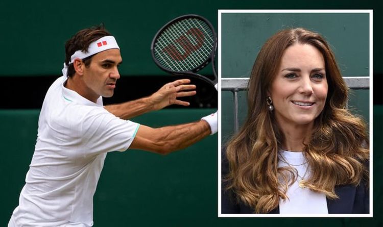 Kate Middleton a stupéfait les observateurs royaux lorsqu'elle a embrassé Roger Federer TROIS fois