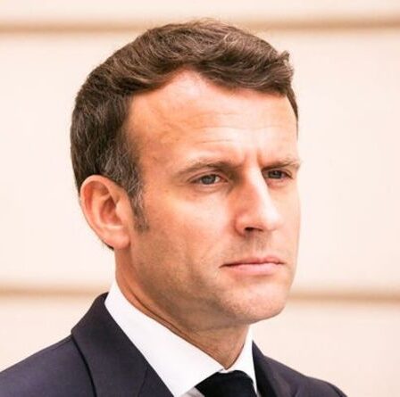 Délirant !  Macron a déclaré qu'un complot visant à sévir contre l'anglais ne fonctionnerait pas - "Condamné à l'échec"