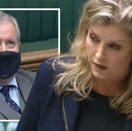 Penny Mordaunt « détruit complètement » Ian Blackford du SNP alors que les députés rejettent sa motion