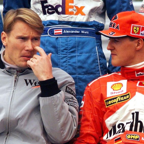 Mika Hakkinen et Michael Schumacher : Les rivaux de F1 se sont battus pour le titre en 1998.