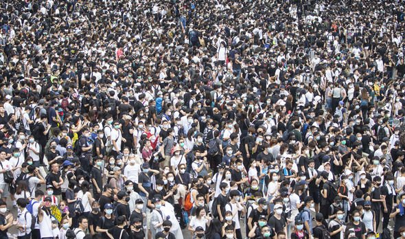 Manifestations de masse à Hong Kong
