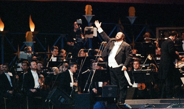 Luciano Pavarotti : Le ténor a donné le spectacle il y a 30 ans