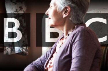 Avertissement de licence de télévision: la BBC « resserre la vis » alors que les Britanniques âgés « sont menacés » dans une nouvelle répression