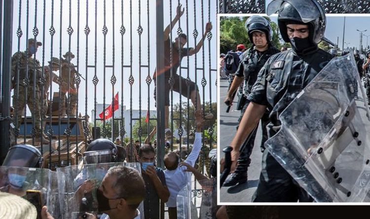 « Nous répondrons par des balles ! »  Le président tunisien menace d'abattre ses opposants lors d'un "coup d'Etat"