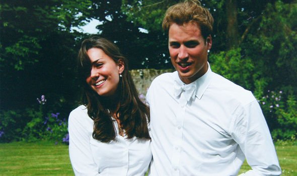 Jeunes amoureux: Kate et William photographiés pendant leurs études universitaires où ils se sont rencontrés en 2001