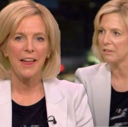 Ageless Hazel Irvine, 56 ans, fait sensation auprès des téléspectateurs alors qu'elle fait la couverture des Jeux olympiques de la BBC