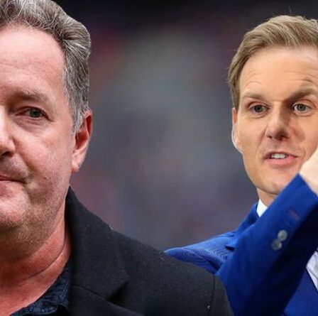 "Alex Scott le remplaçait" Piers Morgan affirme que Dan Walker a été exclu de Football Focus