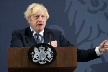 Allocations familiales: Boris Johnson exhorté à mettre en œuvre une augmentation hebdomadaire de 10 £ pour lutter contre la pauvreté
