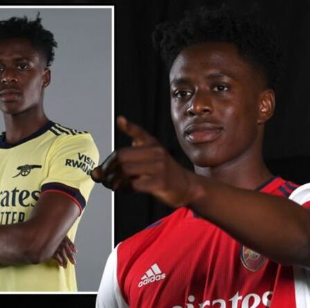 Arsenal confirme le transfert d'Albert Sambi Lokonga alors que Mikel Arteta poursuit la refonte de son équipe