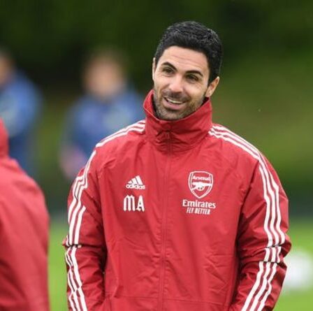 Arsenal «garde un œil» sur la cible surnommée «mieux que De Bruyne» que Bruno Fernandes aime