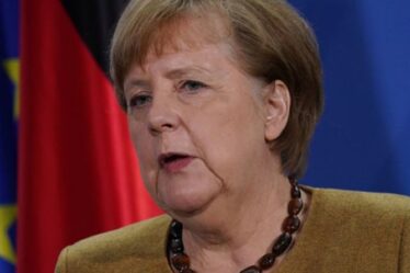 "Au détriment de toute l'UE", Angela Merkel, alliée d'Angela Merkel, dénonce l'accord du leader allemand avec Joe Biden