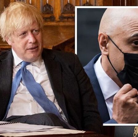 Boris Johnson à isoler pour la Journée de la liberté ?  Farce au sommet du Royaume-Uni après que le Premier ministre a rencontré Javid