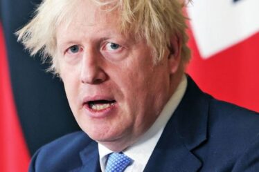 Boris au bord du gouffre: le député d'arrière-ban menace de renverser le Premier ministre alors que la rébellion conservatrice grandit