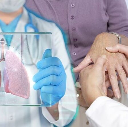 Cancer du poumon : le signe d'avertissement particulier trouvé sur vos doigts ou vos ongles indiquant votre risque