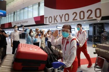 Crise des Jeux olympiques de Tokyo: les premiers concurrents contractent COVID-19 alors que la pression monte sur le Premier ministre japonais