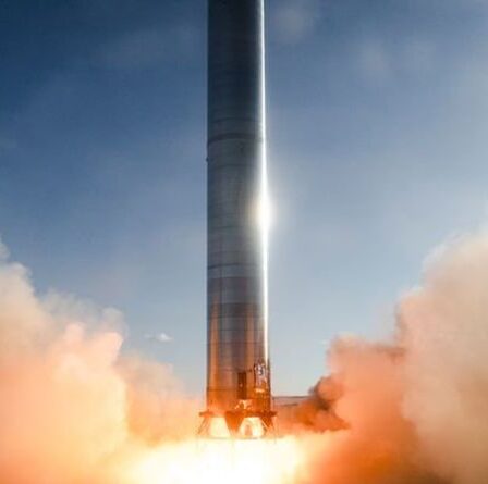 Dernières nouvelles de SpaceX: regardez Elon Musk et ses collègues lancer le colossal Super Heavy pour la première fois