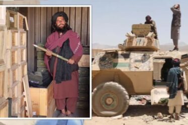 Des images terrifiantes «sans compromis» montrent des talibans avec de toutes nouvelles armes et véhicules américains