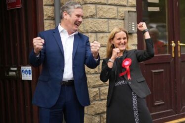 Élection partielle de Batley et Spen: les travaillistes s'accrochent au siège avec seulement 323 voix